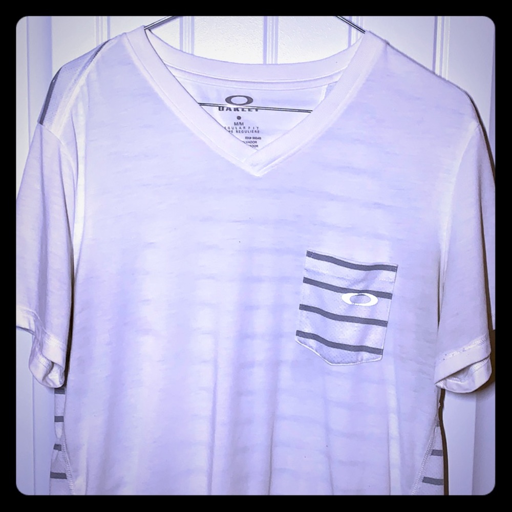 Oakley T-Shirt